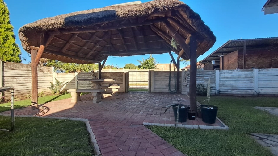 4 Bedroom Property for Sale in Parys Free State